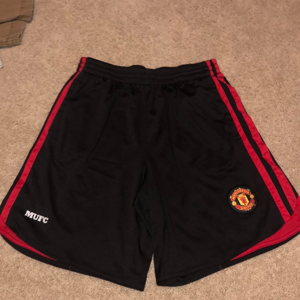 Manchester United gym shorts